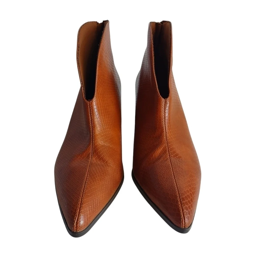 ASHRO Women's Brown Faux Leather Tyrina Dress Booties Shoe Size 10W